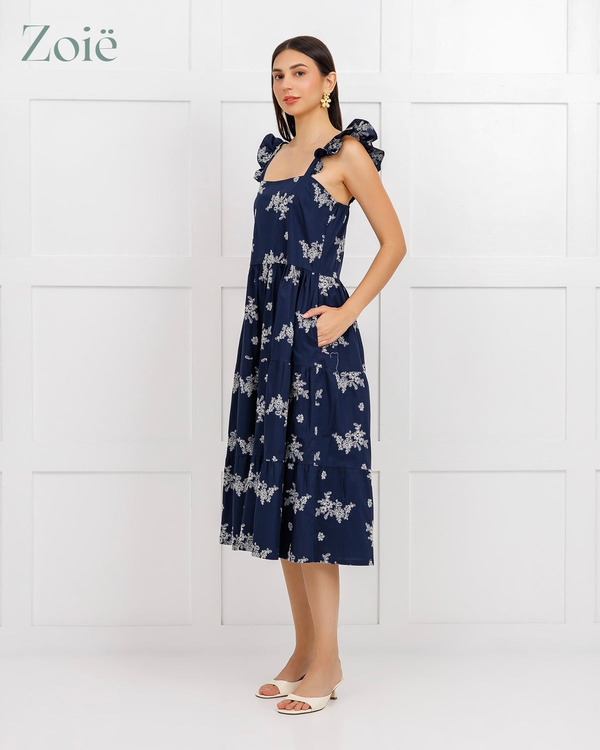 Emmeret Dress